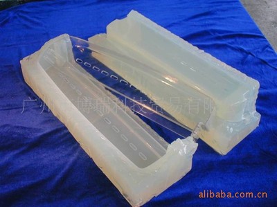 手板復(fù)模與透明件模具硅膠的應(yīng)用與供應(yīng)商推薦——以廣州市伊米凱科技貿(mào)易為例